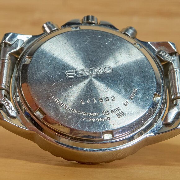 Vintage Seiko 7T94-0AH0 Chronograph Quartz Mens Watch - Picture 11 of 13